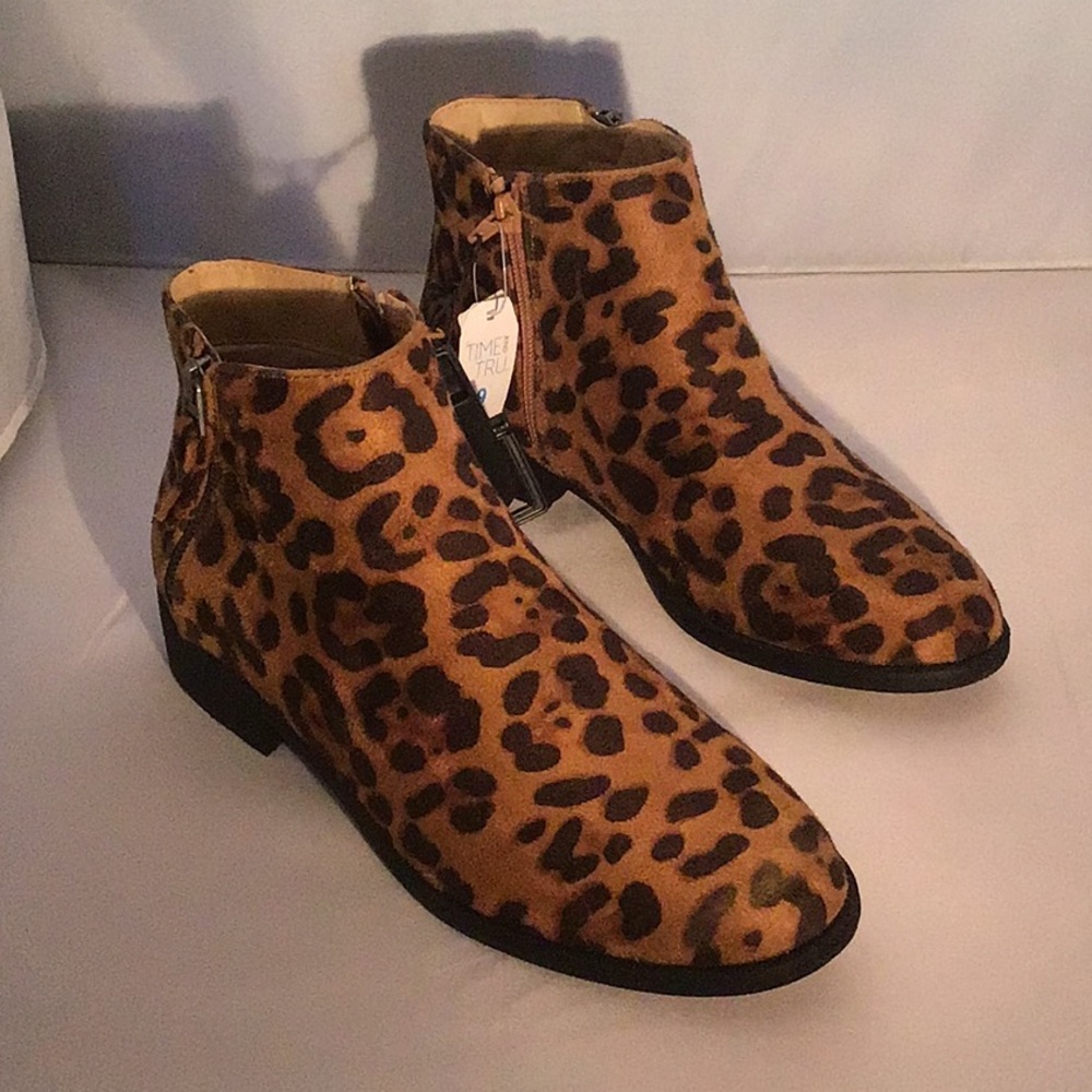 Women’s Time And Tru Leopard Boots